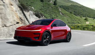 2025 Tesla Model Y Performance